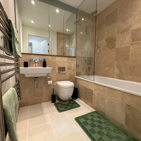 B1 Deluxe Suite Birmingham Exterior photo