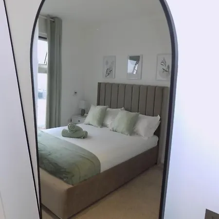 B1 Deluxe Suite Birmingham Exterior photo