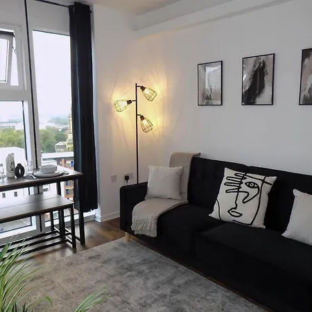 B1 Deluxe Suite Birmingham Exterior photo